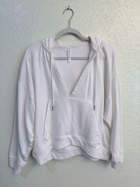 Fabletics V-neck Hoodie size S